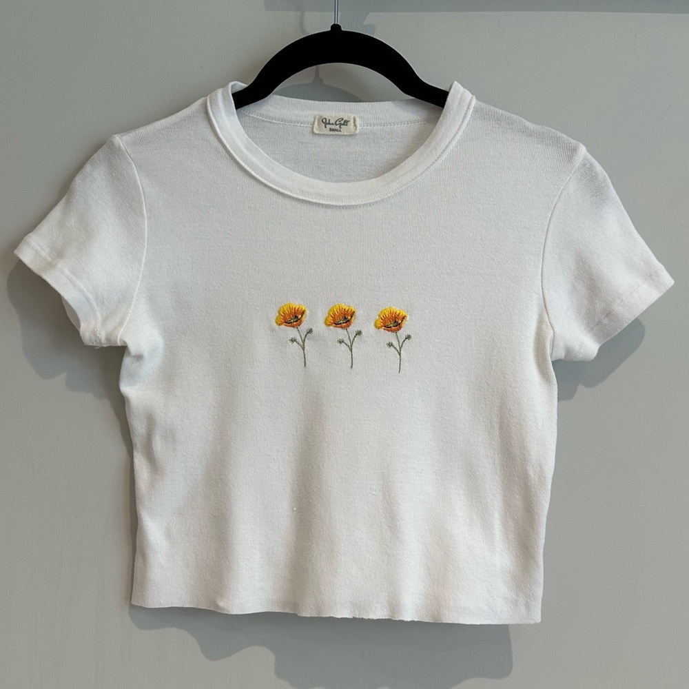 Brandy Melville White Crop Tee with Yellow Floral Embroidery, Size Small